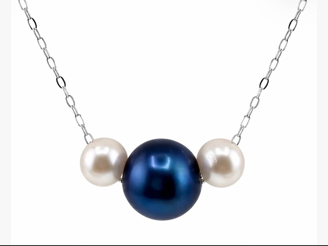 Floating Pearl Necklace