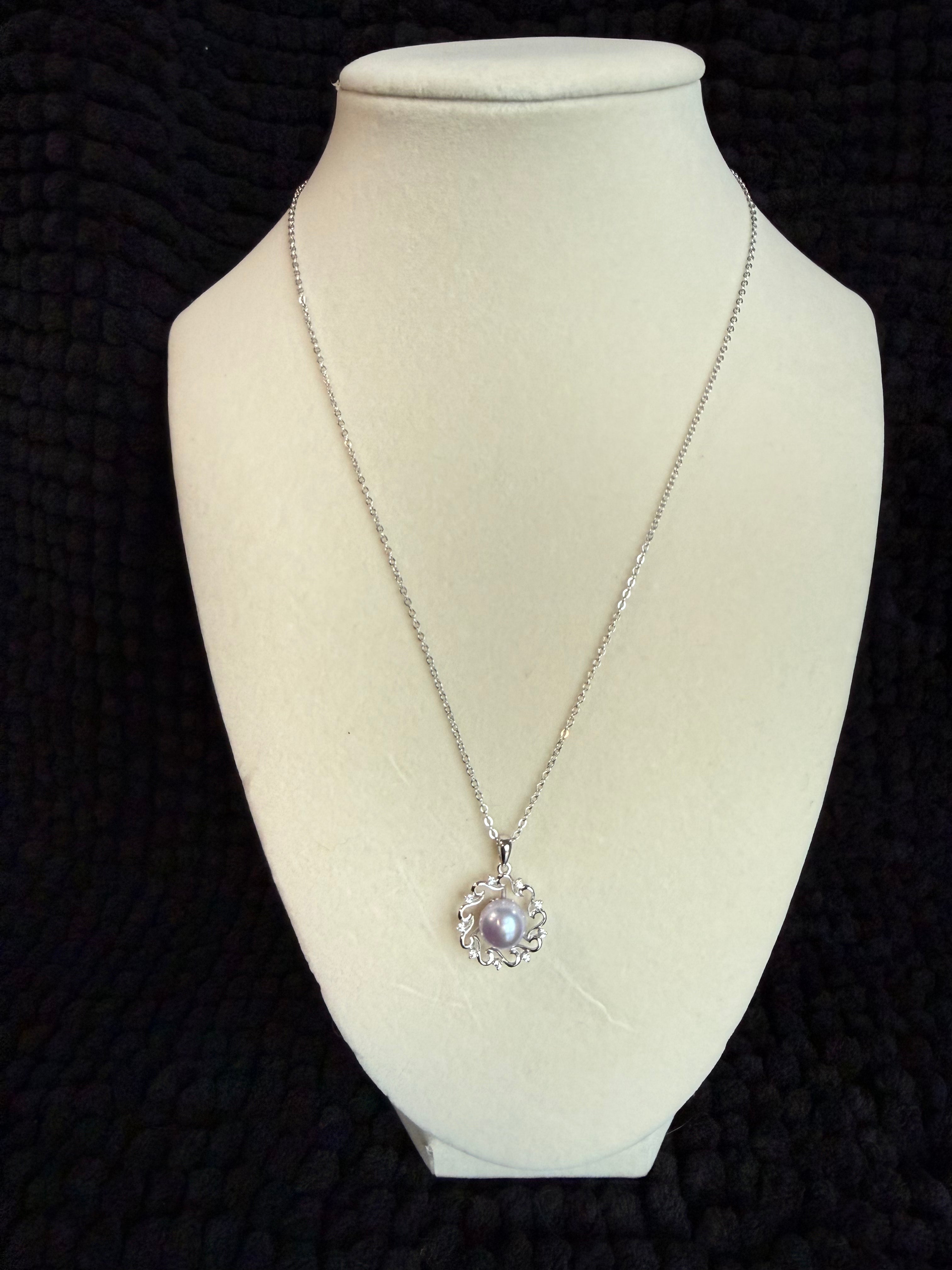 Flower necklace