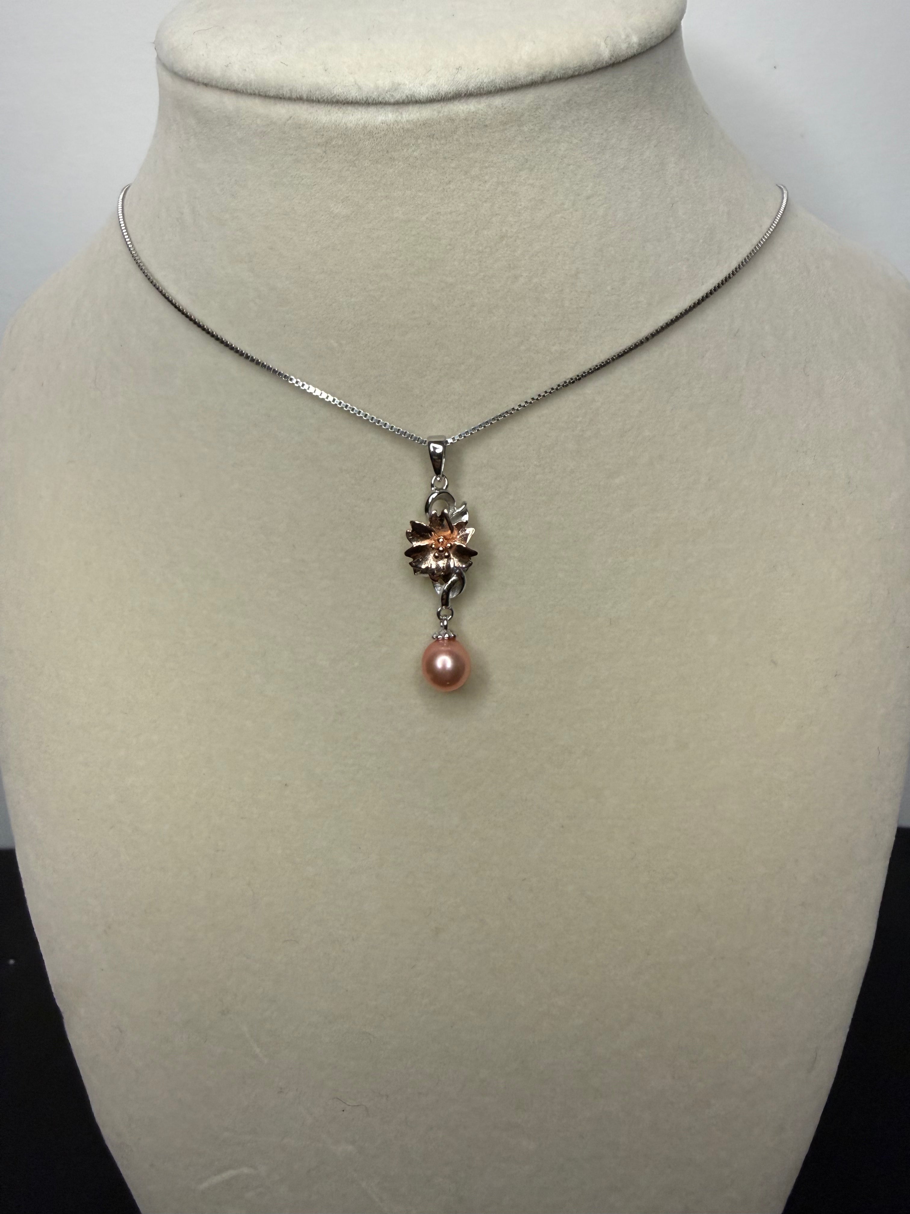 Flower Pendant